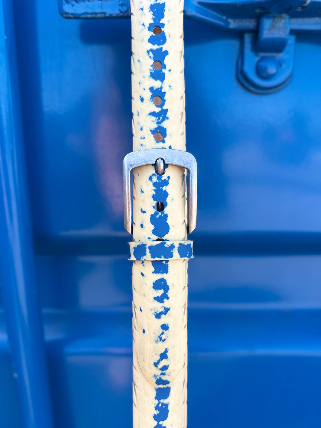 Blue Dash Trash tirebelt